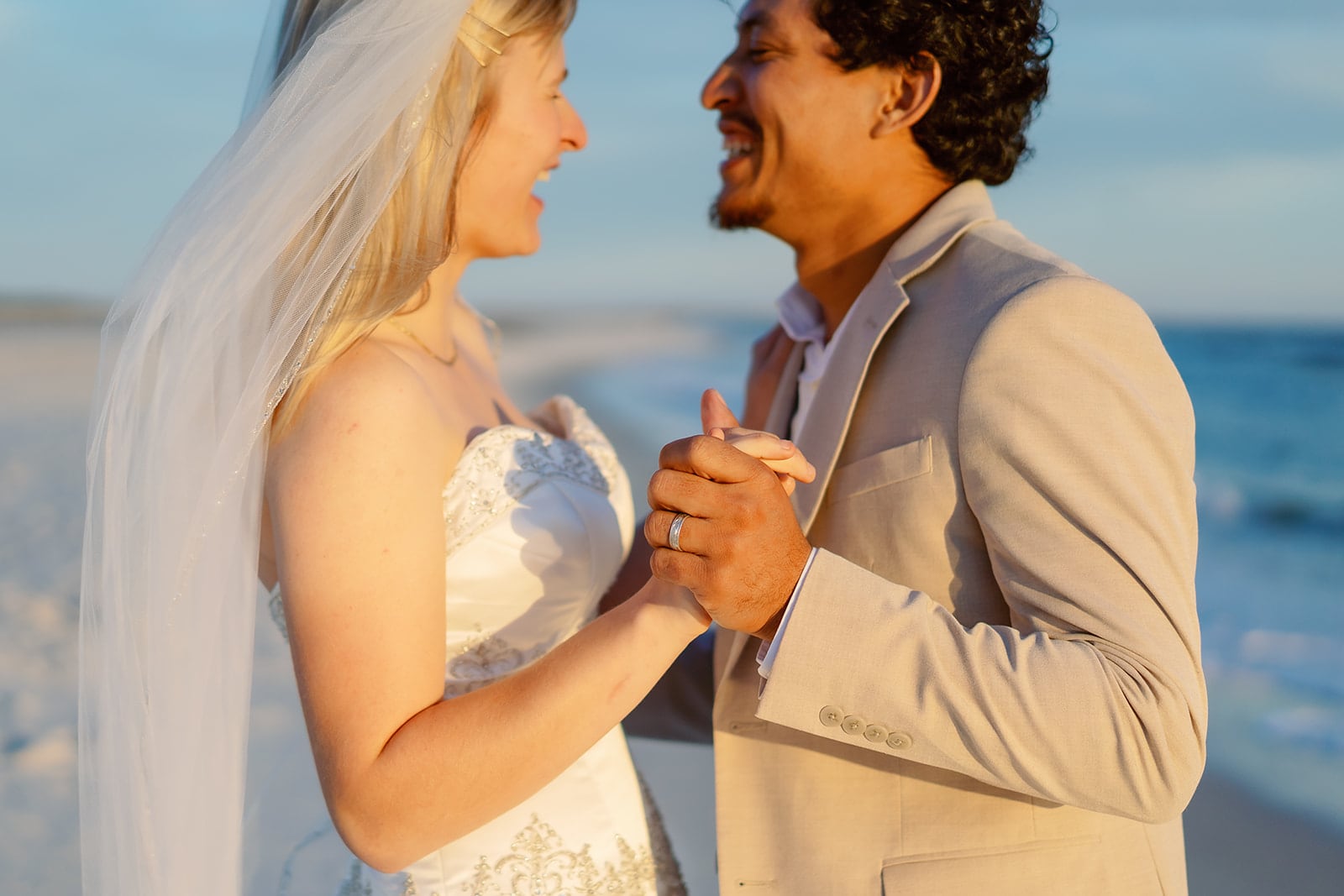 Aceituno bridal portraits, Dauphin Island
